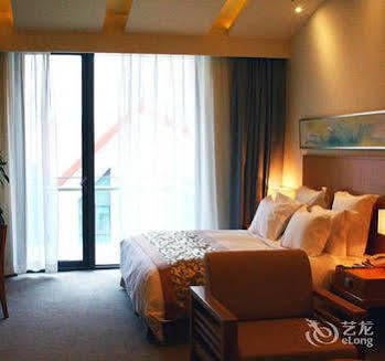 Hotel Tangyun Conference Center 3*